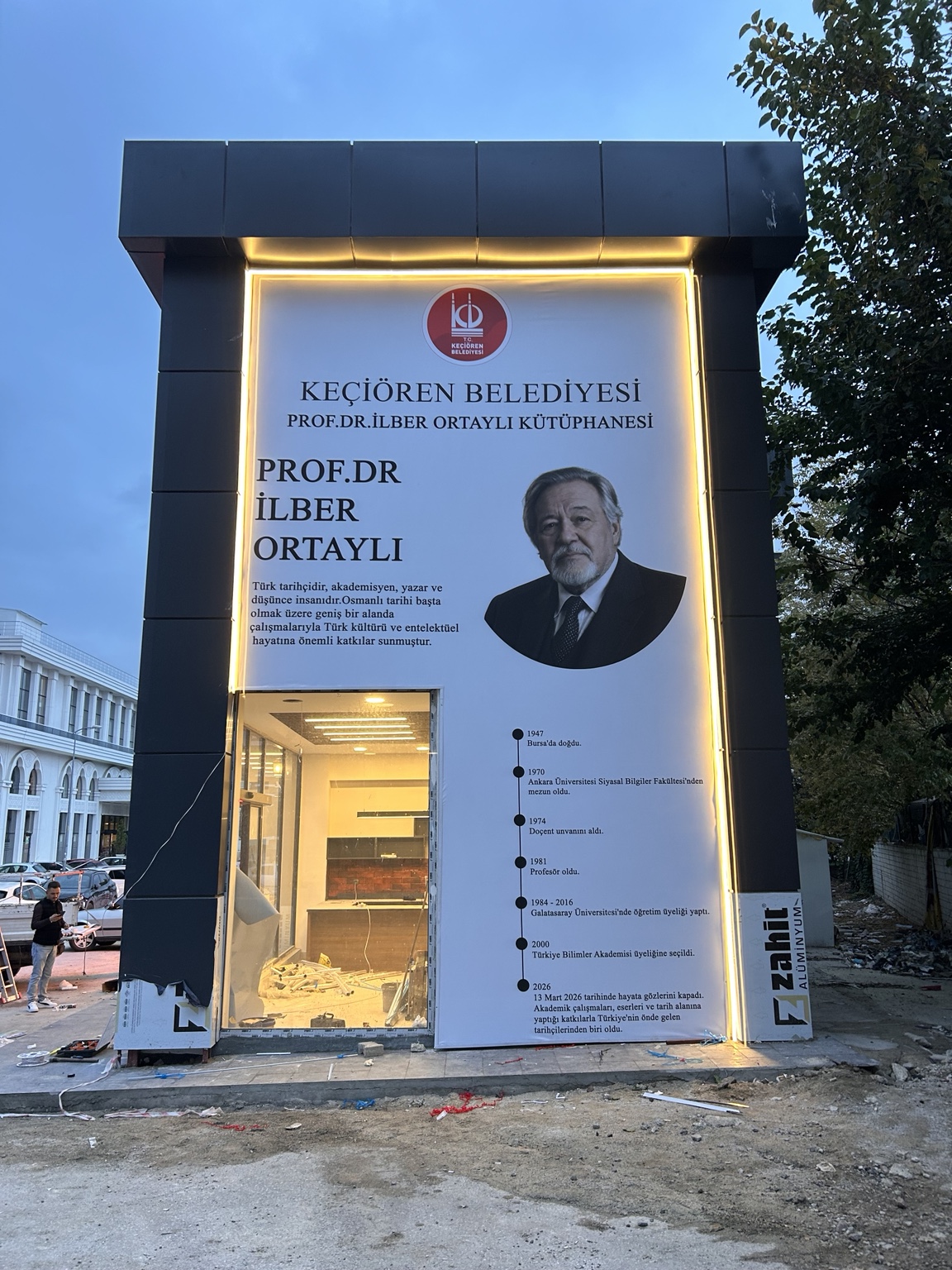 Dış mekân bilgilendirme panosu